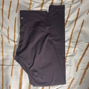 PURPLE LULULEMON LEGGINGS